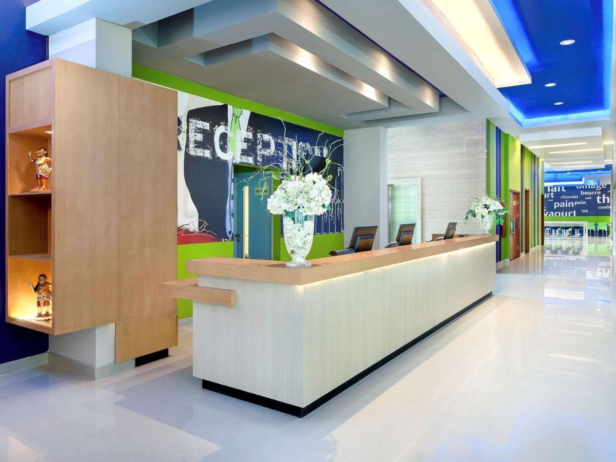 Ibis Budget Semarang Tendean Esterno foto